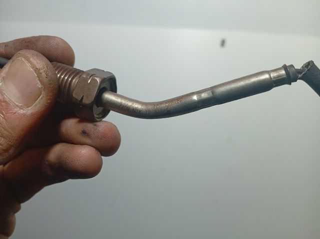 Sensor de temperatura dos gases de escape (GE), antes de turbina 03L906088AP VAG