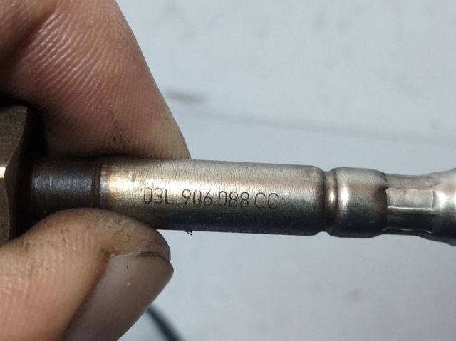 Sensor de temperatura dos gases de escape (GE), depois de filtro de partículas diesel 03L906088CC VAG