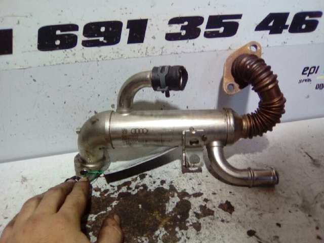 Radiador do sistema EGR de recirculação dos gases de escape 045131513P VAG