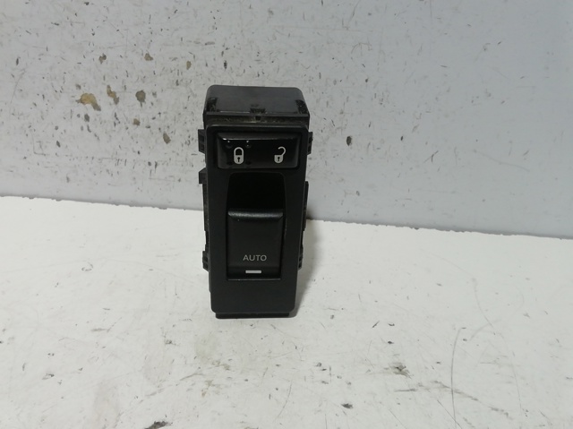 04602786AA Chrysler