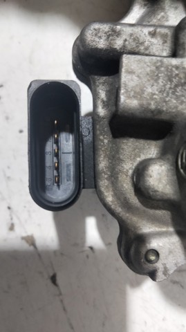 Válvula EGR de recirculação dos gases 04B131501D VAG
