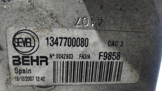 Radiador de intercooler 1347700080 PEUGEOT