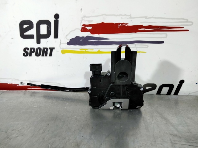 Fecho da porta traseira esquerda batente 1356367080 PEUGEOT
