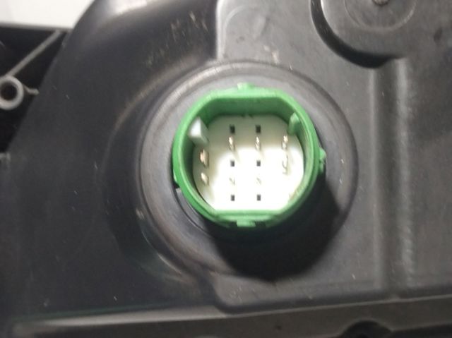 Luz direita 1374292080 FIAT