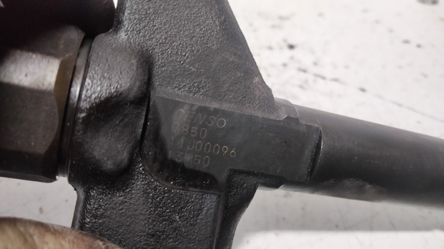 Injetor de injeção de combustível 13H50 MAZDA