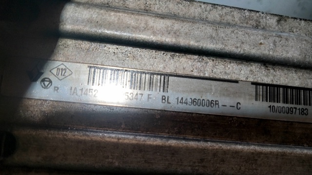Radiador de intercooler 144960006R RENAULT