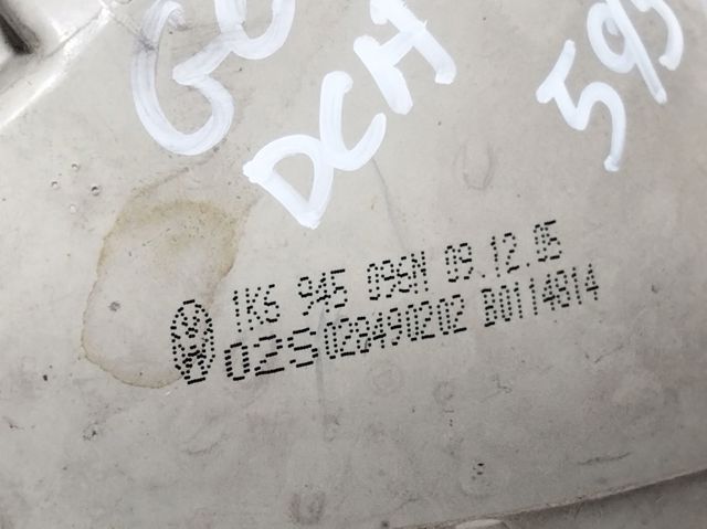 Lanterna traseira direita externa 1K6945096N VAG