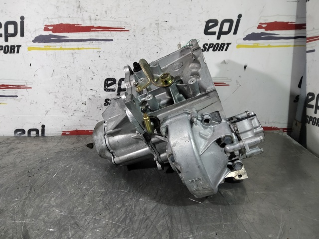 20DM84 Peugeot/Citroen