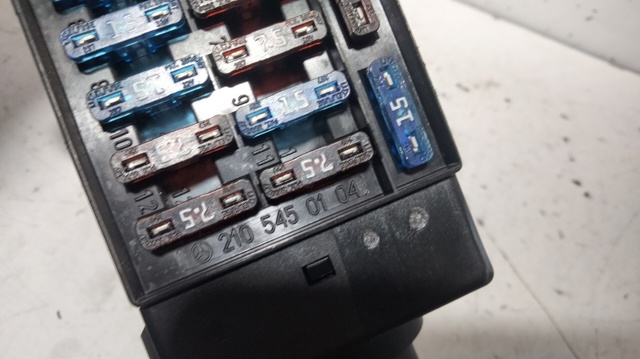 Comutador das luzes no "painel de instrumentos" 2105450104 MERCEDES