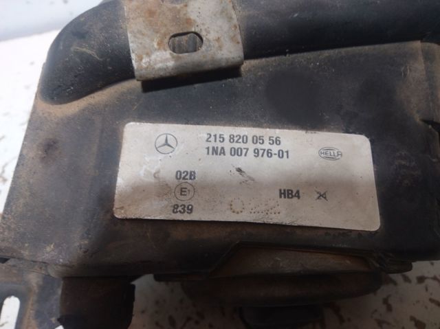 Luzes de nevoeiro esquerdas 2158200556 MERCEDES