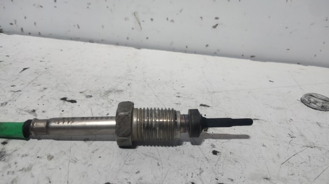 Sensor de temperatura dos gases de escape (GE), antes de turbina 226404367R MERCEDES