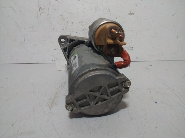 Motor de arranco 23300JG70A NISSAN