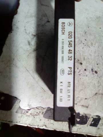 Sensor dianteiro de ABS 265004009 MERCEDES