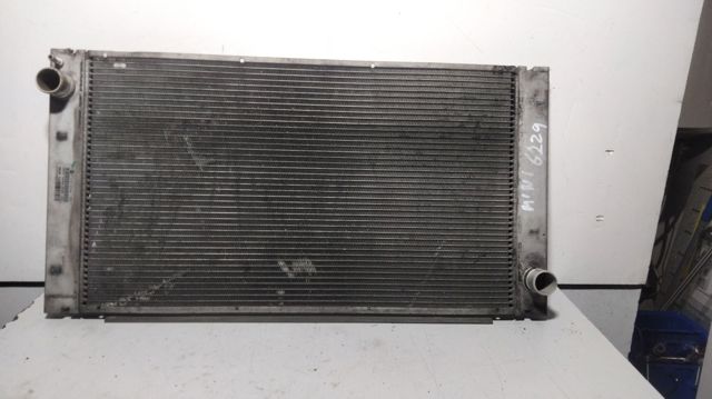 275127504 BMW