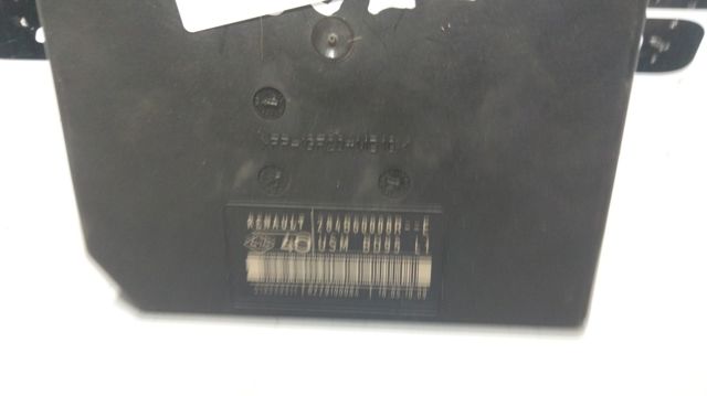 Unidade de dispositivos de segurança 284B60008R RENAULT