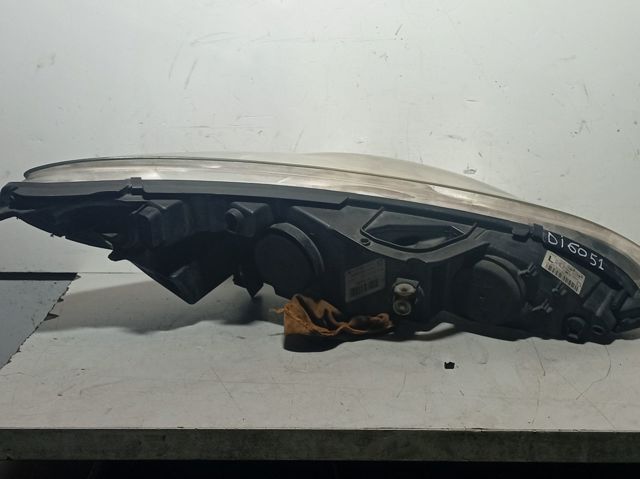 Luz esquerda 301213201 PEUGEOT