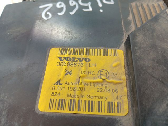 Luz direita 30698873 VOLVO