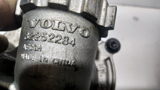 Bomba de água (bomba) de esfriamento 32252284 VOLVO