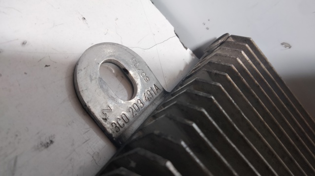 Radiador de esfriamento de combustível 3C0203491A VAG