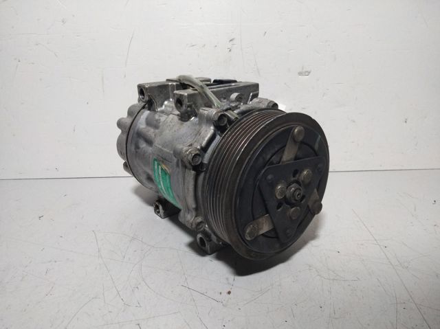 Compressor de aparelho de ar condicionado 3M5H19D629 VOLVO