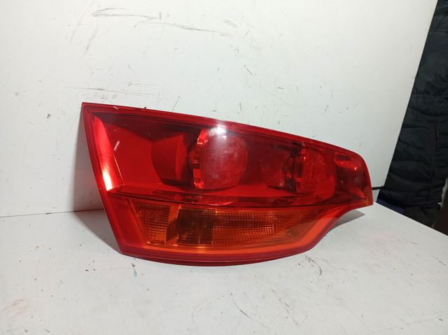 Lanterna traseira esquerda 4L0945093 VAG