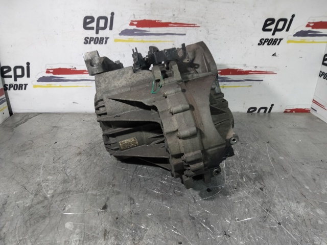 4M5R7002CE Ford