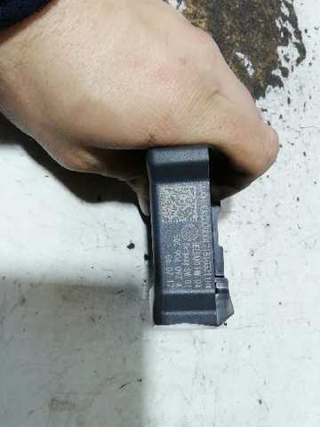 Módulo de direção (Centralina eletrônica) da bomba de combustível 5Q0906093A VAG