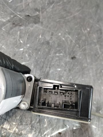 Motor de acionamento de vidro da porta traseira esquerda 5Q0959811E VAG