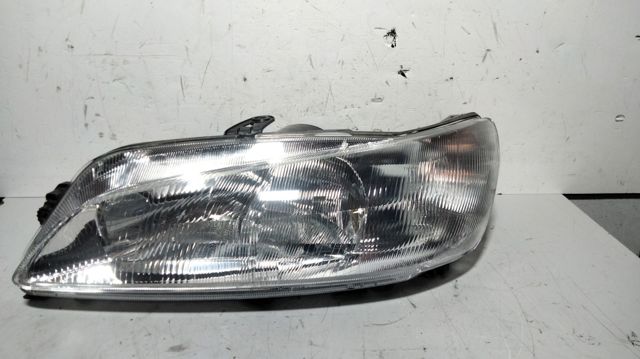 Luz esquerda 6204Q7 PEUGEOT