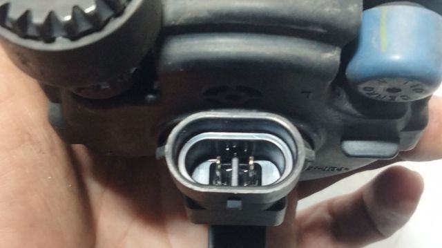 63176920885 BMW