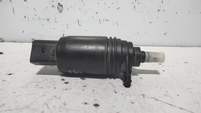 Bomba de motor de fluido para lavador de vidro dianteiro 67127199567 BMW