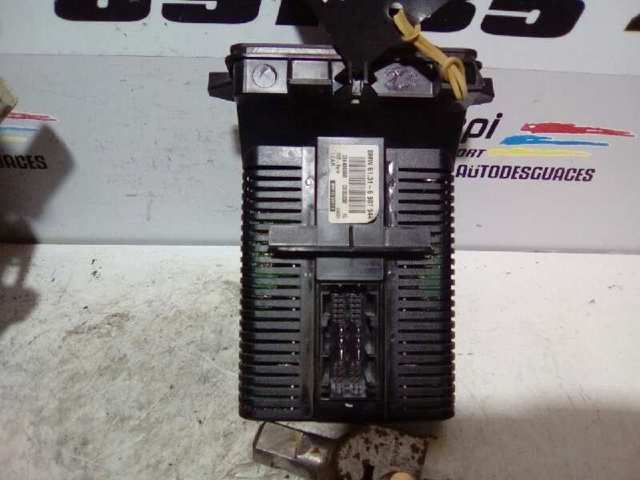 Comutador das luzes no "painel de instrumentos" 6907944 BMW