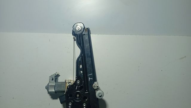 6922319 BMW
