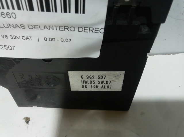 Unidade de botões dianteira direita de controlo de elevador de vidro 6962507 BMW