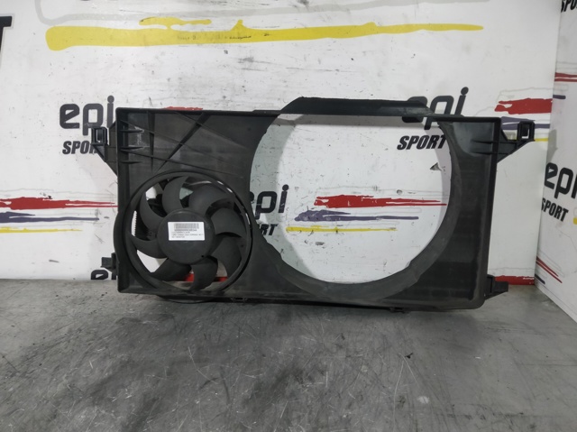 Difusor do radiador de esfriamento, montado com motor e roda de aletas 6C118C607CD FORD