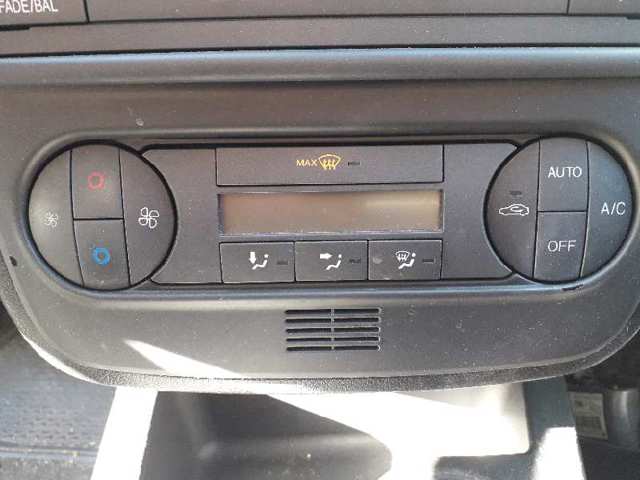 Unidade de controlo dos modos de aquecimento/condicionamento 6S6T18C612AE FORD