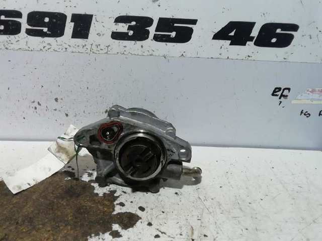 Bomba a vácuo 72814402 FORD