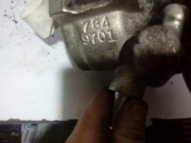 Bomba da Direção hidrâulica assistida 7849701 PEUGEOT