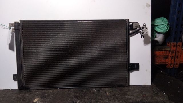 Radiador de aparelho de ar condicionado 7E0820411B VAG