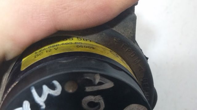 Bomba de água (bomba) de esfriamento, adicional elétrica 7L0965561L VAG