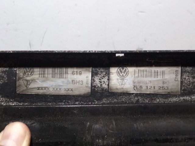 Radiador de esfriamento de motor 7L6121253 VAG