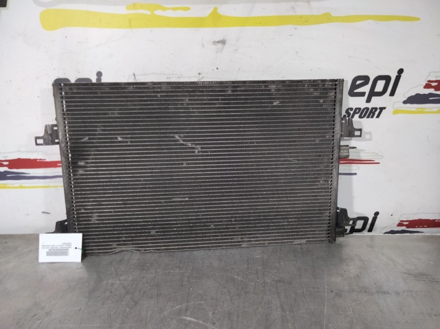 Radiador de aparelho de ar condicionado 8200332851 RENAULT