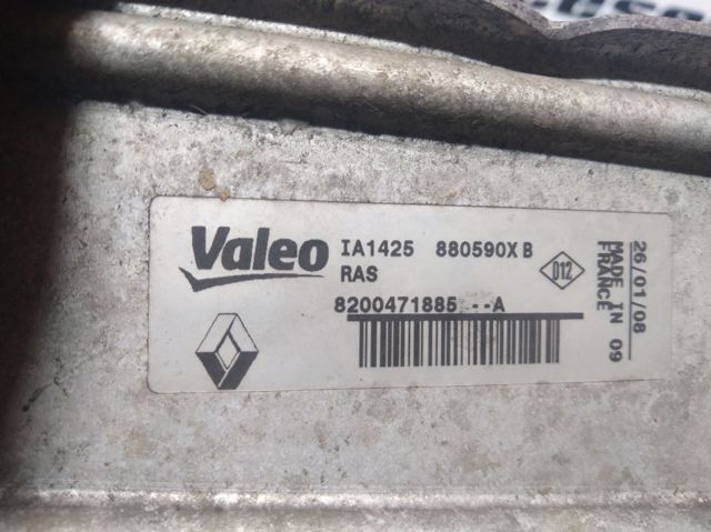 Radiador de intercooler 8200471885 RENAULT