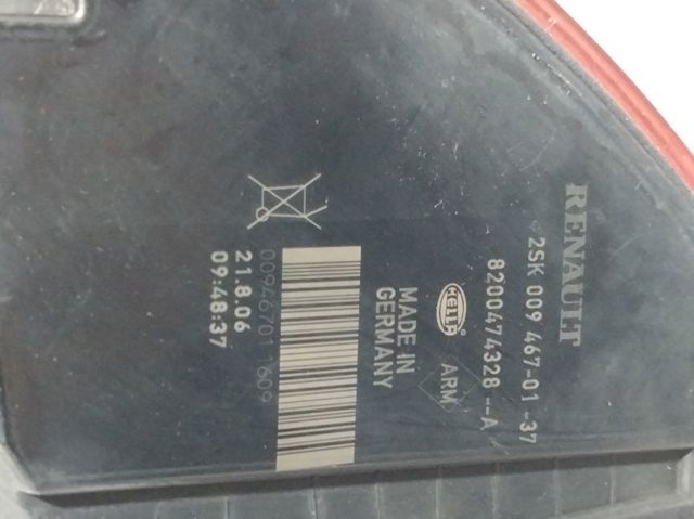 Lanterna traseira esquerda 8200474328 RENAULT