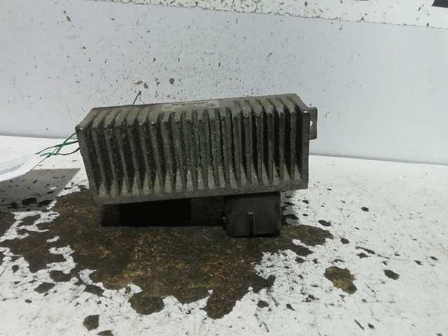 Relê de aquecedor de pré-arranco 8200558438A RENAULT