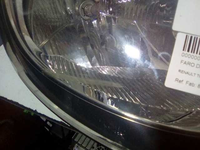 Luz direita 8200701353 RENAULT
