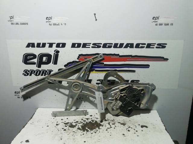 Motor de acionamento de vidro da porta traseira esquerda 827310004R RENAULT