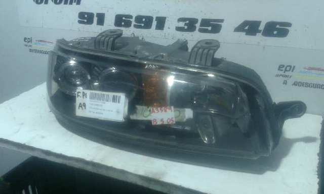 Luz direita 89100448 FIAT