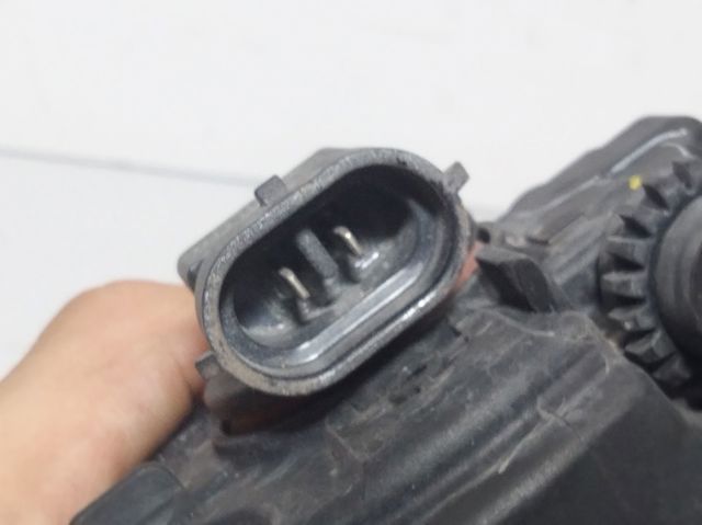 Luzes de nevoeiro esquerdas 89210657 TOYOTA