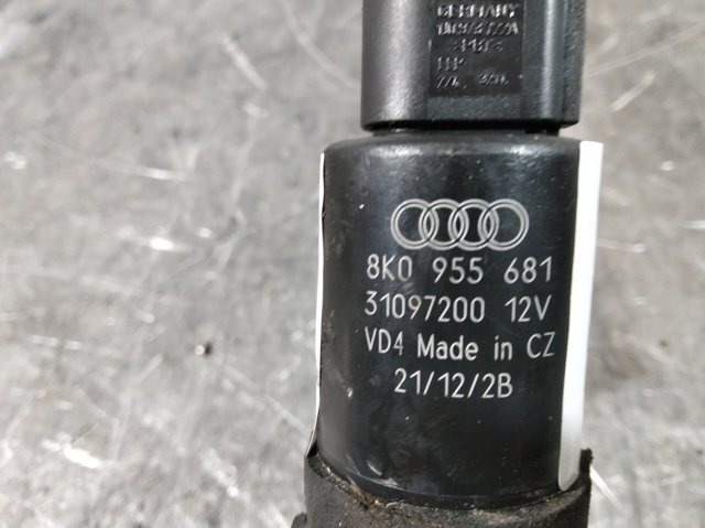 Bomba do motor de fluido para lavador das luzes 8K0955681 VAG